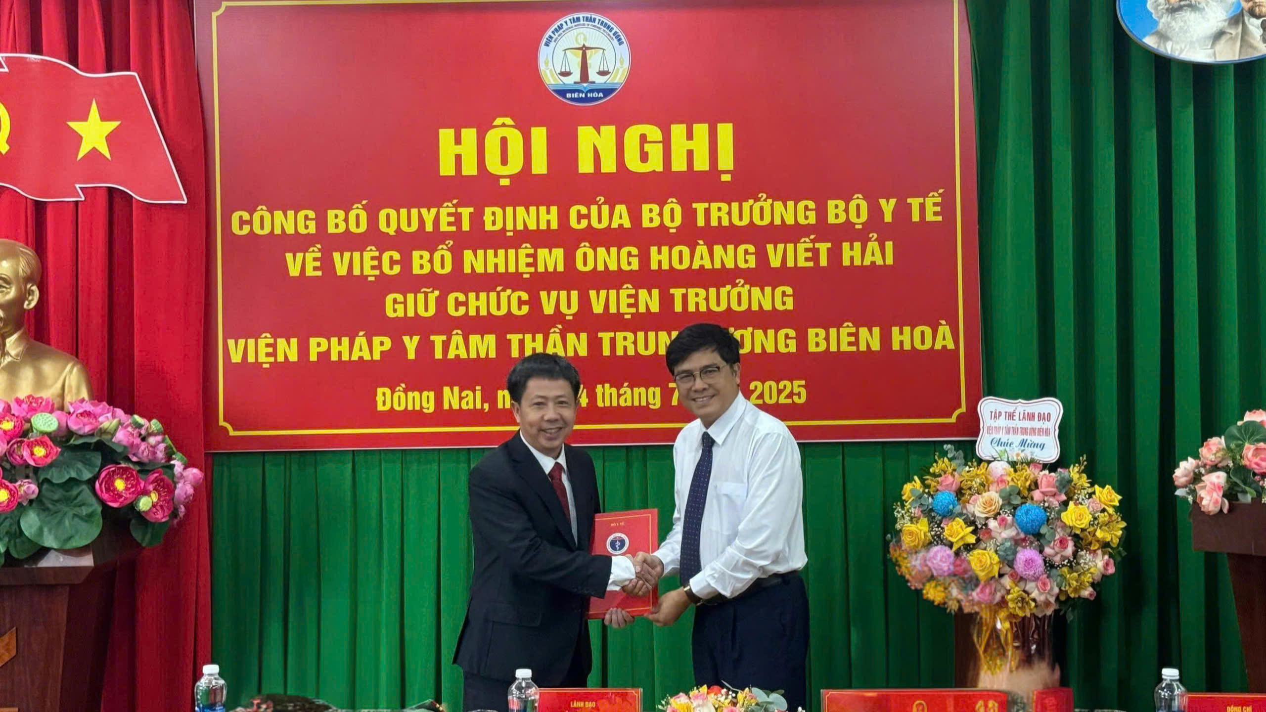 Bộ Y tế trao Quyết định bổ nhiệm Viện trưởng Viện Pháp y tâm thần Trung ương Biên Hòa